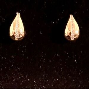 Gold Teardrop Earrings